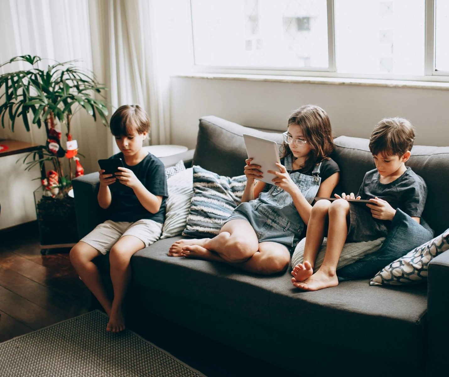 Why Kids and Screens Don’t Mix The Hidden Risks of Too Much Screen Time